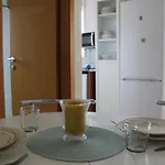 Playasur 40 Vyb شقة دينايا